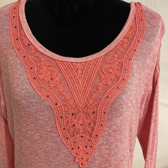 Maurices Light Knit Sweater size M - Picture 2 of 7